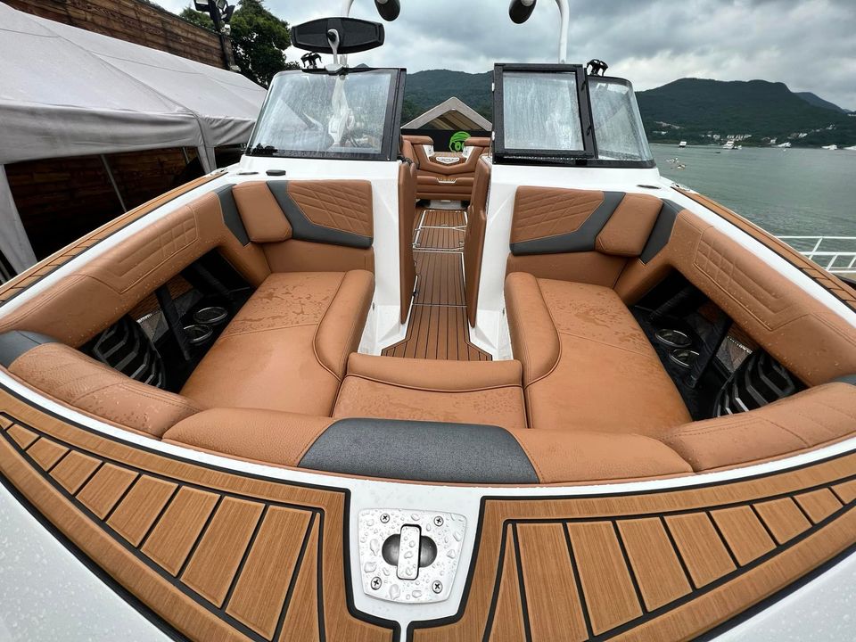 Nautique G23 - 2022 Diesel (NEW)