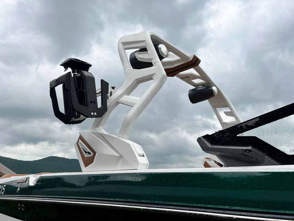 Nautique G23 - 2022 Diesel (NEW)