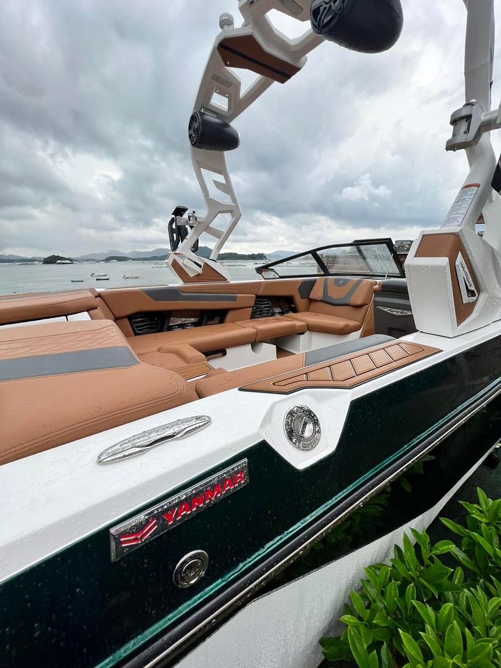 Nautique G23 - 2022 Diesel (NEW)