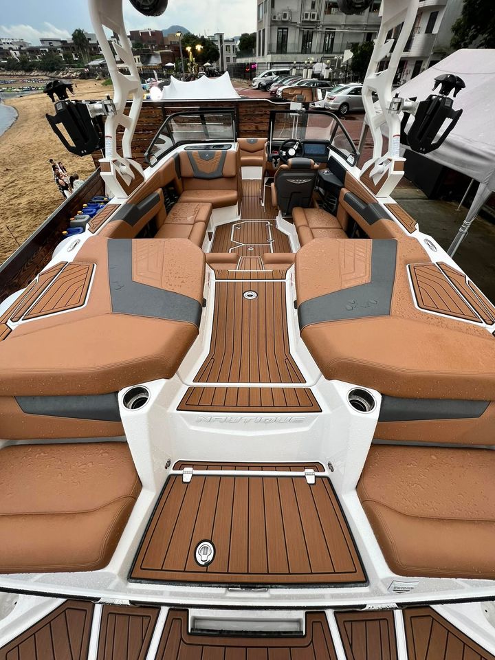 Nautique G23 - 2022 Diesel (NEW)